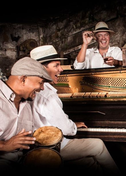 Klazz Brothers. «Classic & Tango Meets Cuba»